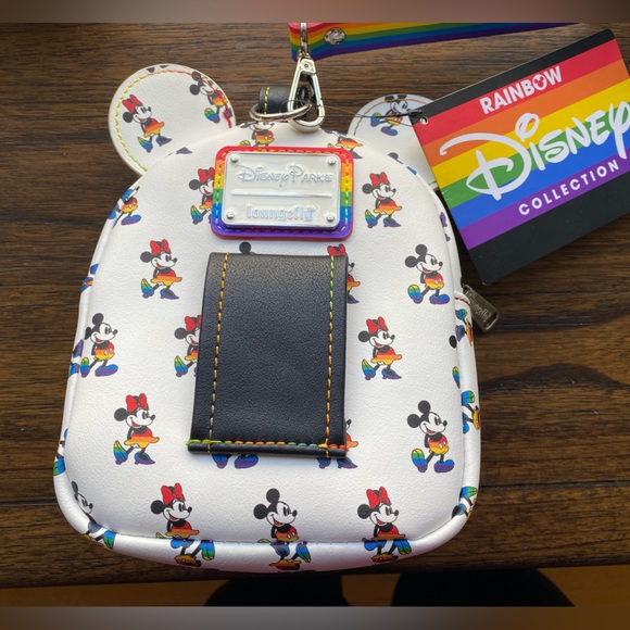 Disney Loungefly Mickey & Minnie Mouse Pride Rainbow Wristlet - Picture 2 of 5